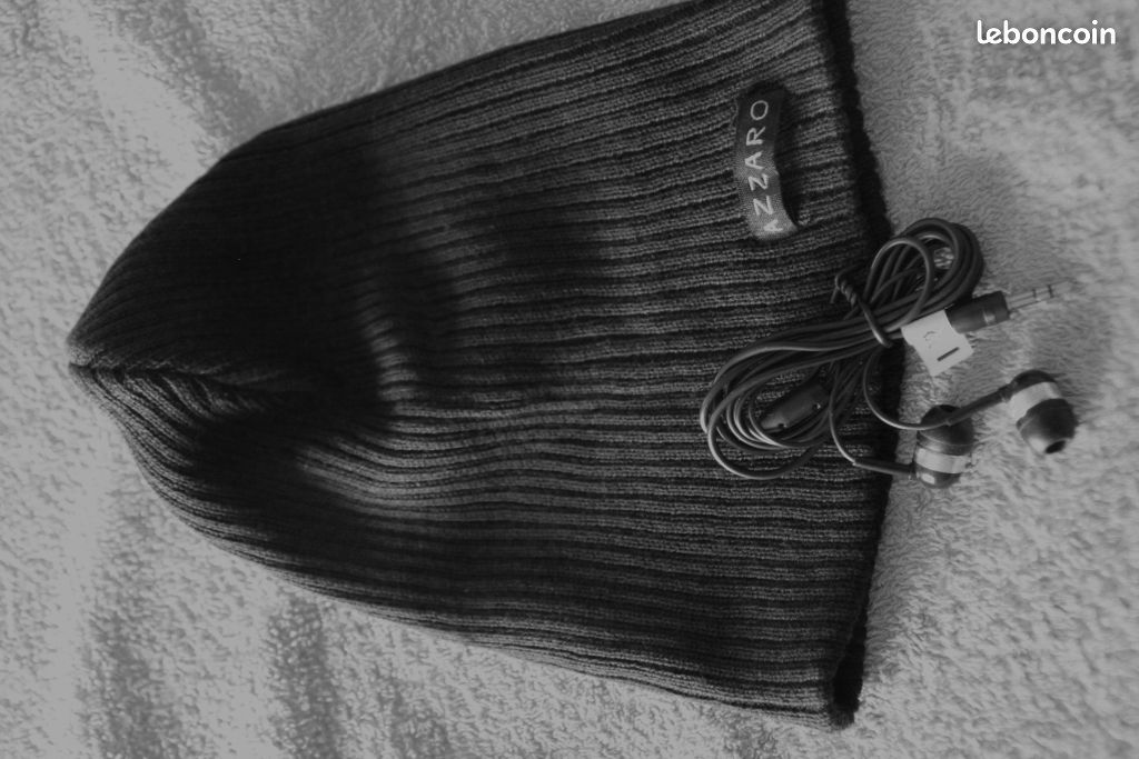 Casque Stereo HI-FI et Bonnet Noir AZZARO (image 1)