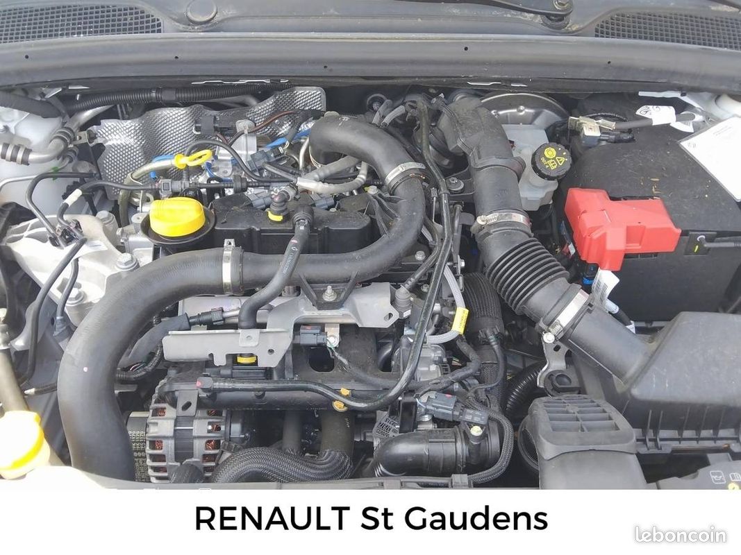 RENAULT Clio TCe 90 Techno (image 10)