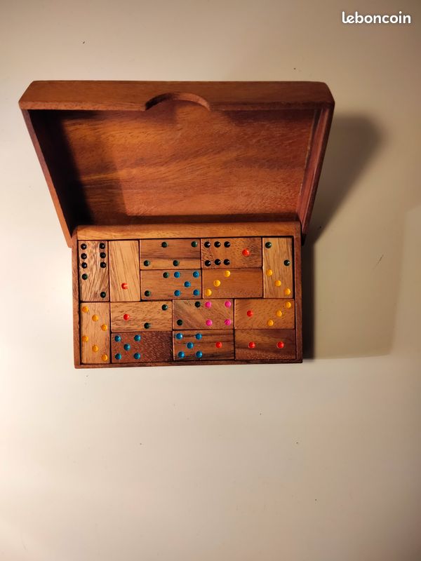 Boite de domino en bois (image 2)