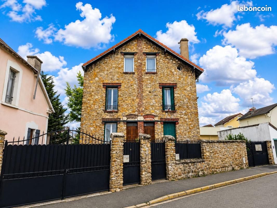 Appartement 2 pièces 33 m² · à Poissy · 33 m² · 710 €/mois