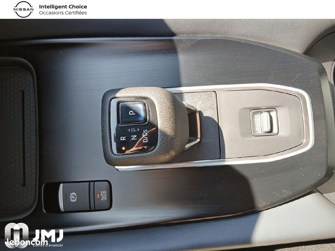 NISSAN Qashqai Mild Hybrid 158 ch Xtronic Tekna (image 22)