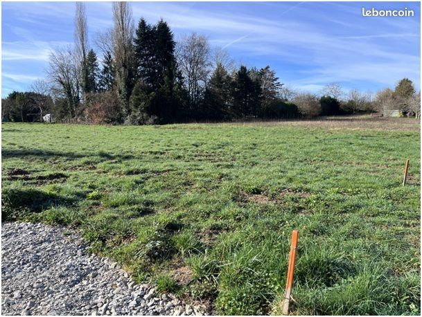Terrain 541 m² Agris · 31 378 €