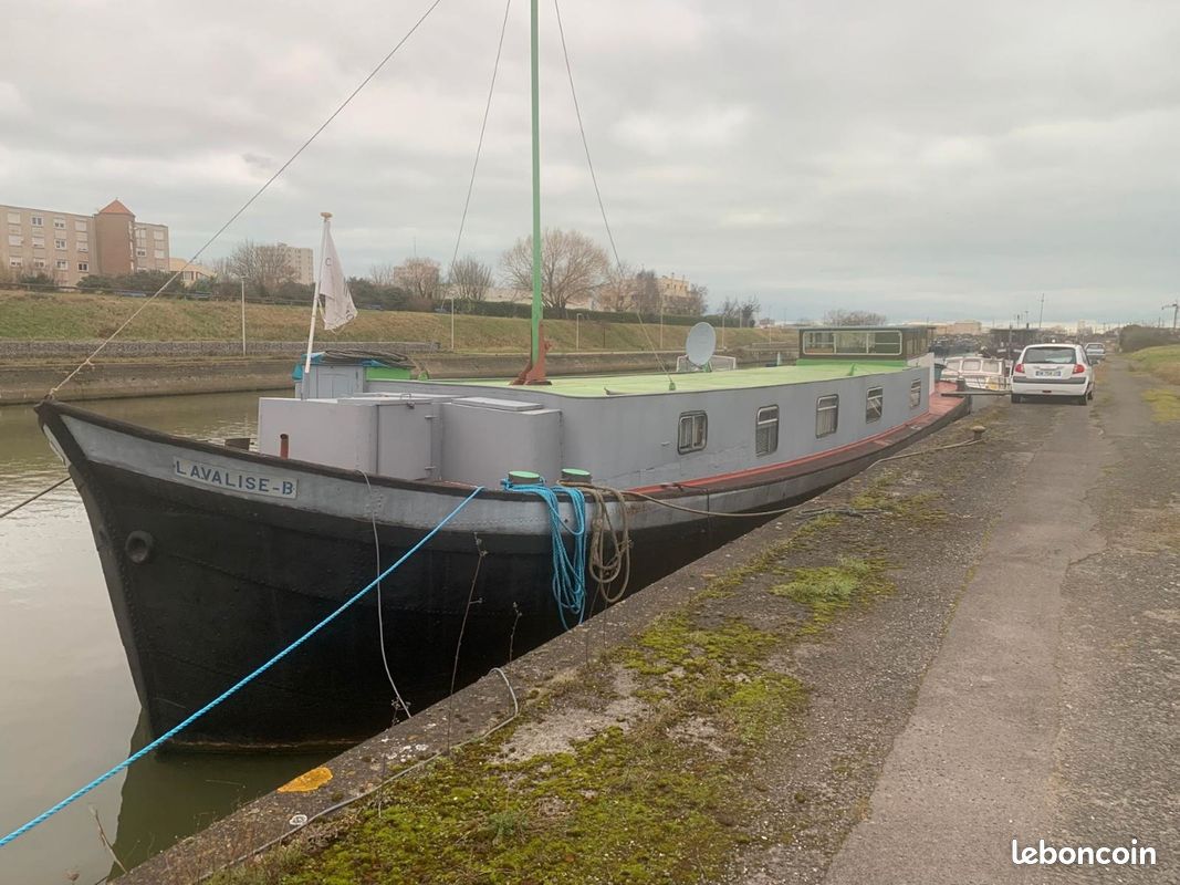 Bateau a vendre (image 1)
