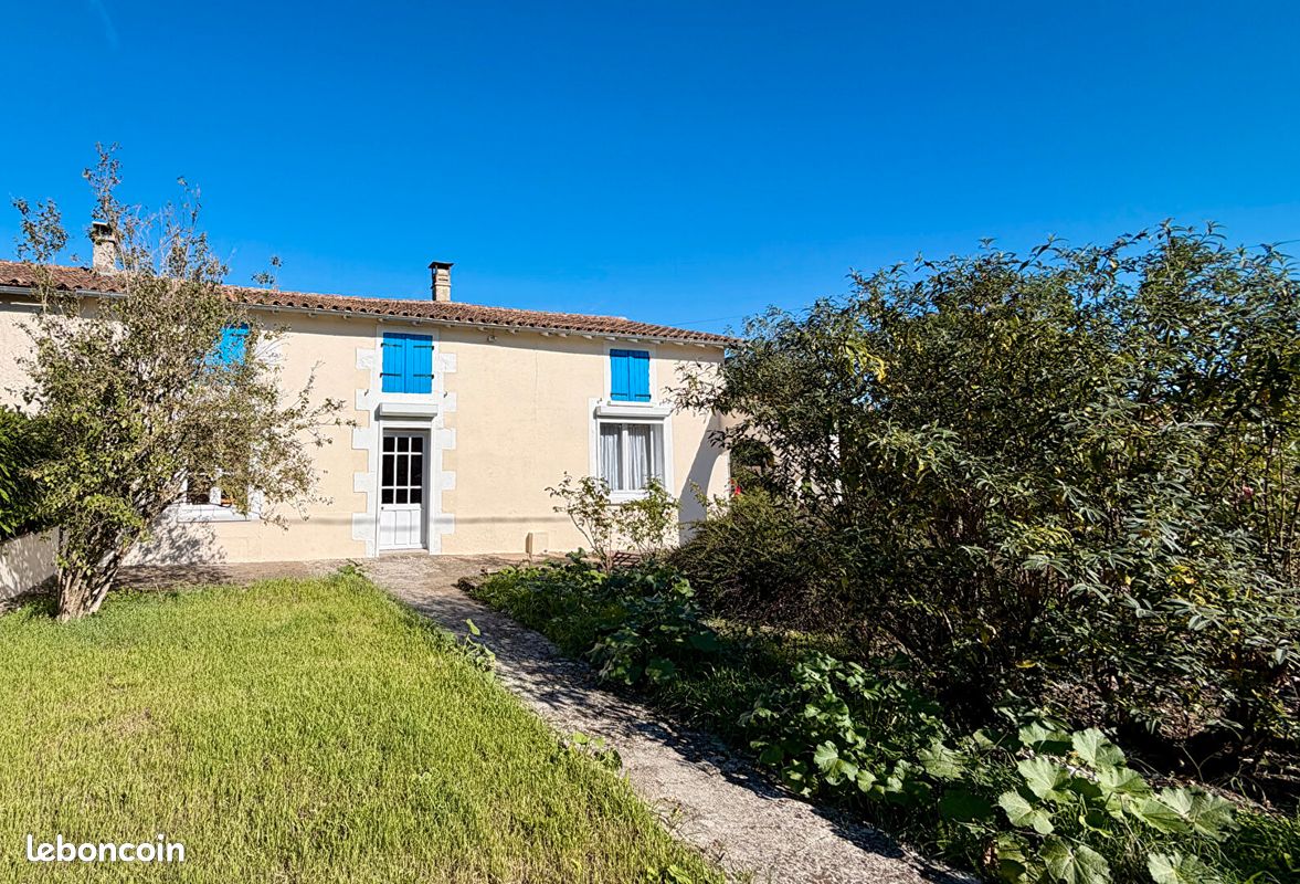 Maison 3 pièces 90 m² · à Plaine-d'Argenson · 90 m² · 99 900 €