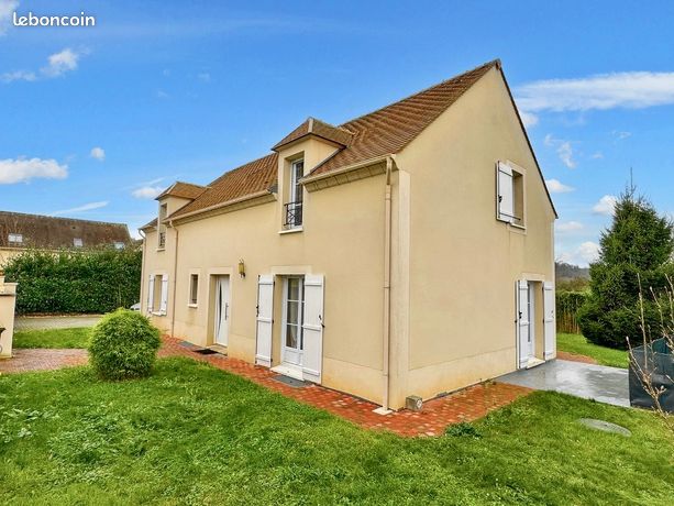 Maison 7 pièces 210 m²