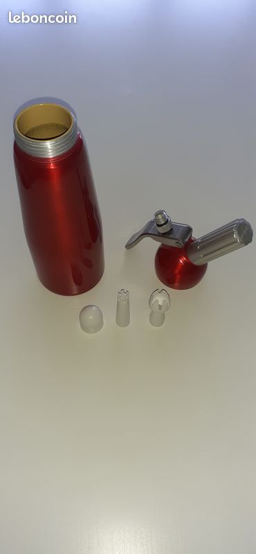 Siphon à mousses Mastrad Etat neuf (image 3)