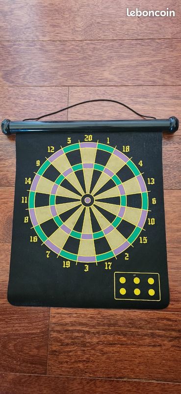 Jeu de fléchettes magnétiques cible velours (image 3)