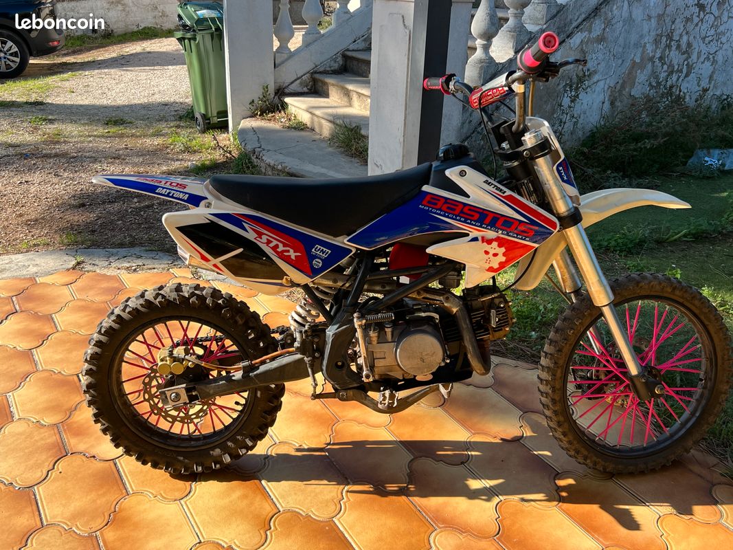 Moto bastos 125 - Motos