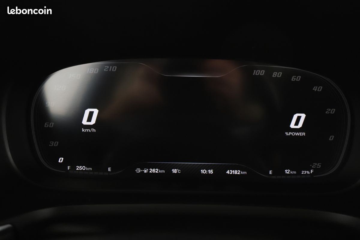 MG EHS 1.5T GDi PHEV Luxury 258 ch (image 17)