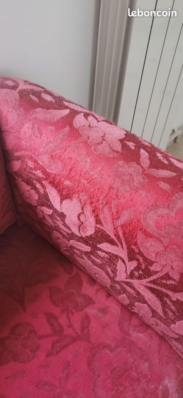 Petit canapé / Window seat (image 4)
