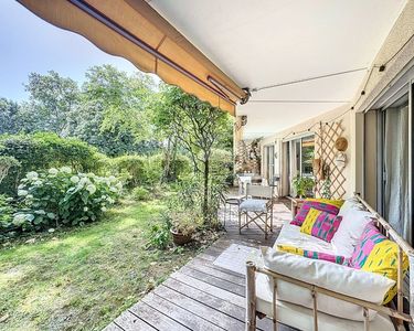 Appartement 690 000 € - 138 m²