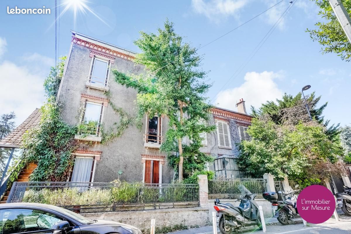 Maison 6 pièces 150 m² · à Fontenay-sous-Bois · 150 m² · 675 000 €