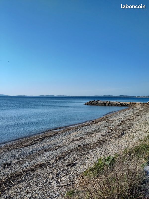 Hyeres T3 rez de chaussée 100m plage (image 10)