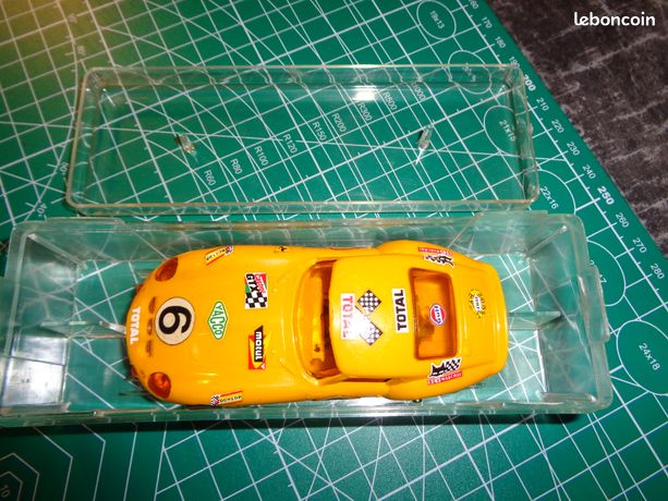 JOUEF for playcraft VOITURE CIRCUIT FERRARI GTO 250 JAUNE 1