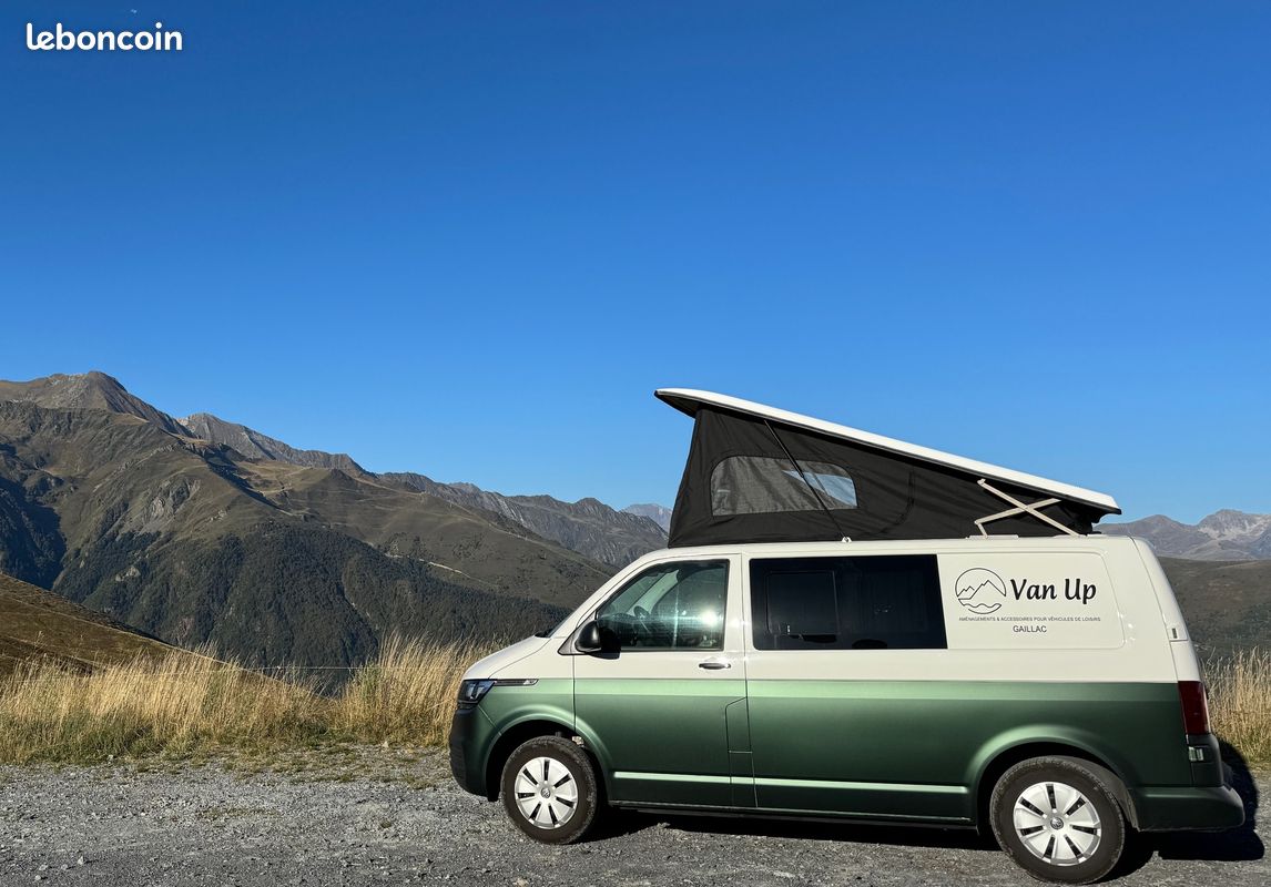 Pose des fenêtres  Fourgon, Aménagement camping car, Vans