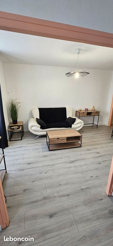 Appartement 3 pièces 70 m² · à Vals-les-Bains · 70 m² · 680 €/mois