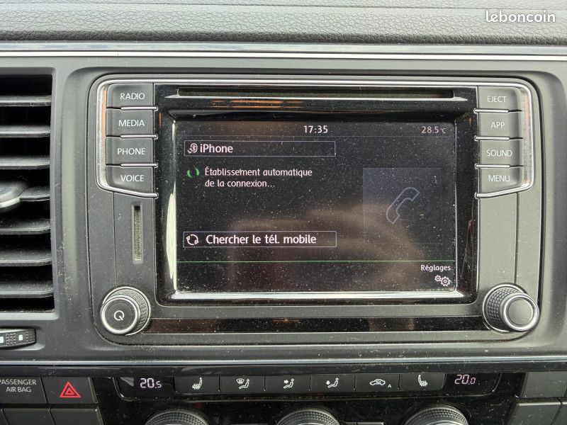 Volkswagen MULTIVAN 2.0 TDI 150CH BLUEMOTION TECHNOLOGY CARAT DSG7 COURT (image 25)