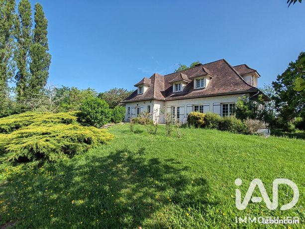 Maison familiale 6 pièces 182 m²