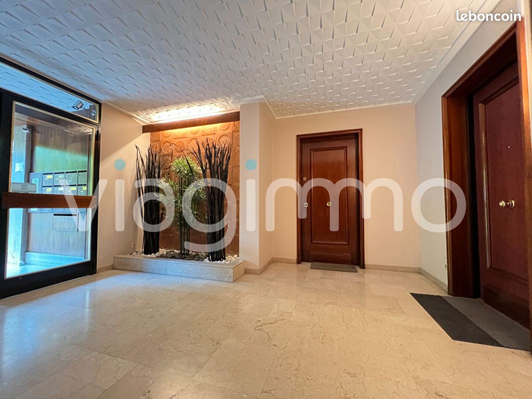 Appartement en viager 4 pièces 107 m² (image 3)