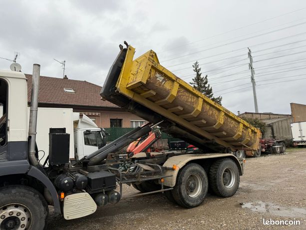 Ampliroll Grue Occasion : Trouvez Votre Solution Idéale !