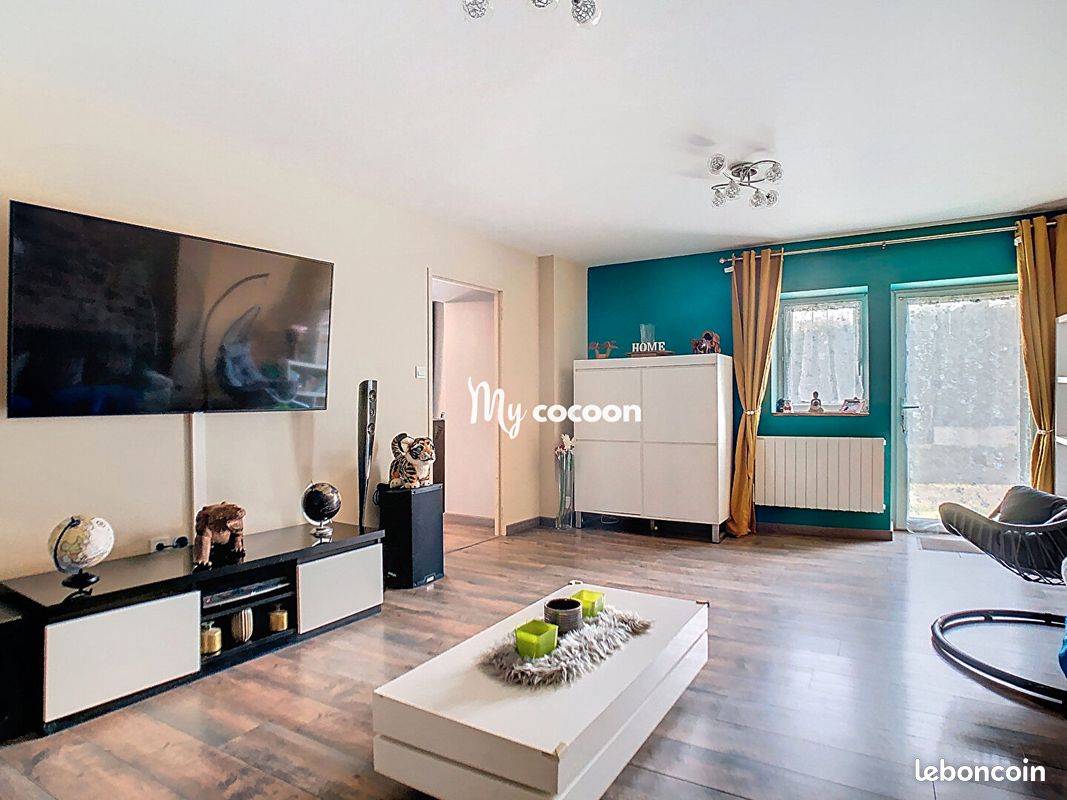 Maison 5 pièces 163 m² · à Druillat · 163 m² · 215 000 €