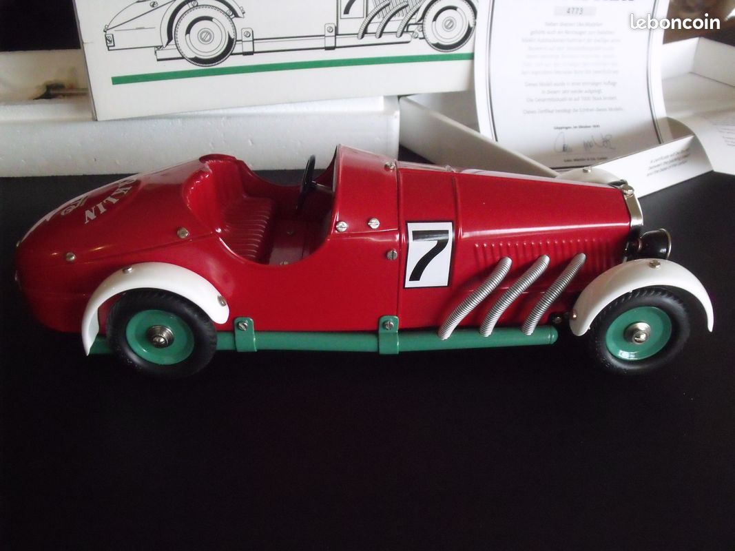 Märklin 0 5221/10 Mercedes Benz W 150 offener Tourenwagen ohne