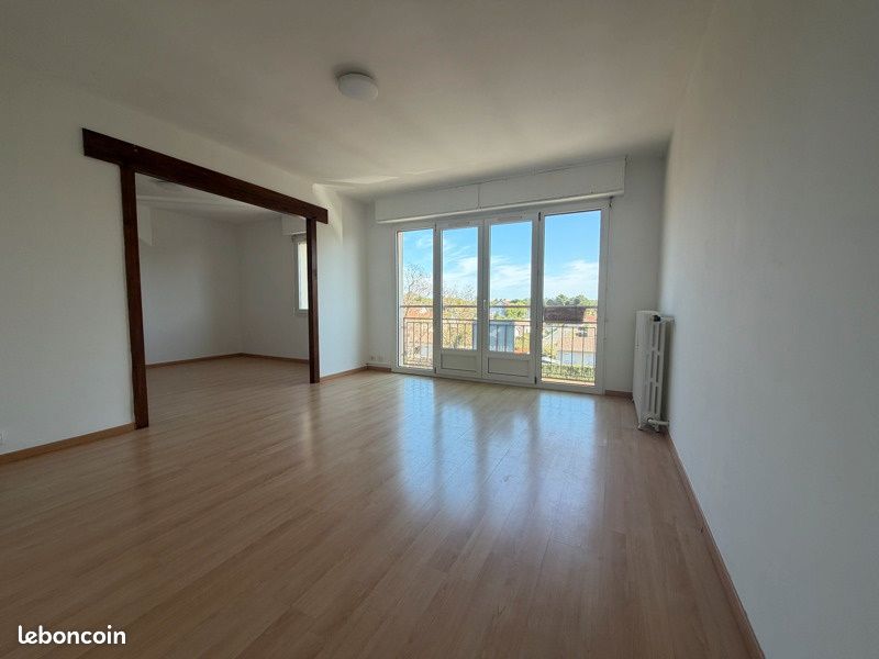 Appartement 5 pièces 86 m² · à Hourtin · 86 m² · 1 000 €/mois