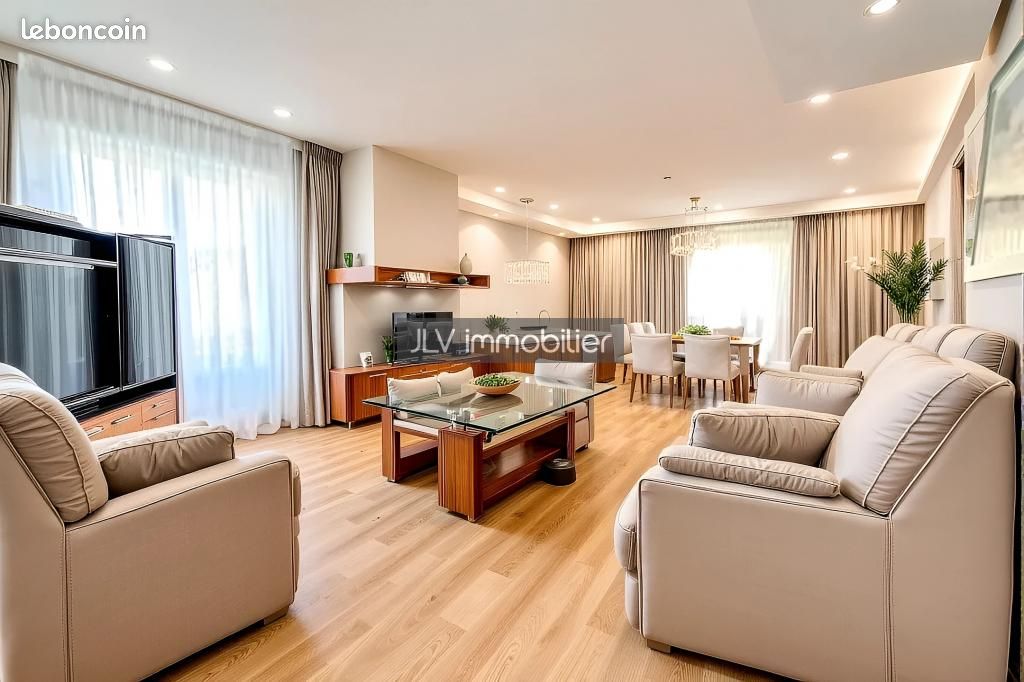 Maison 6 pièces 100 m² · à Téteghem-Coudekerque-Village · 100 m² · 294 900 €