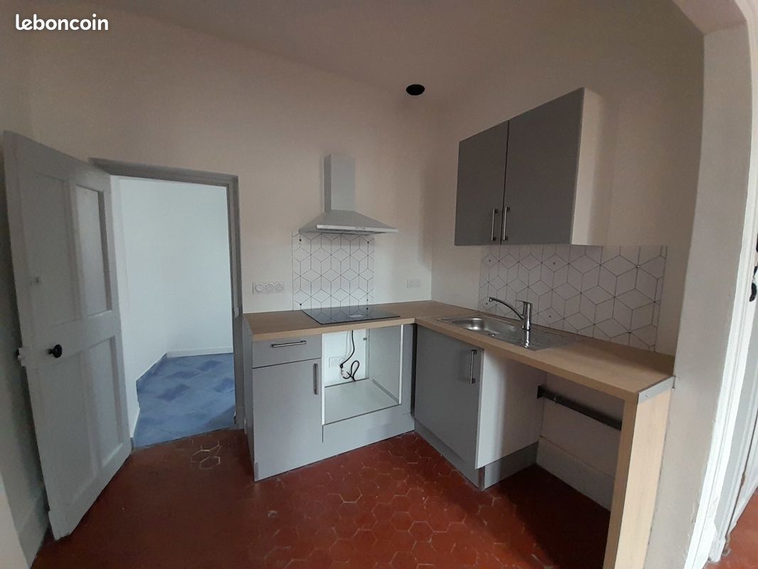 Appartement 3 pièces 67 m² · à Carpentras · 67 m² · 580 €