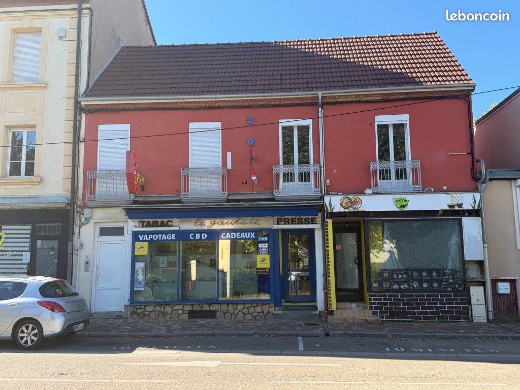 Immeuble 6 pièces 195 m² · à Le Creusot · 195 m² · 210 000 €