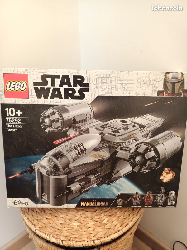Lego 75292 Razor Crest Mandalorian Star Wars (image 4)