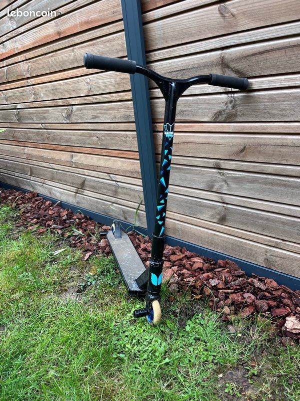 Trottinette freestyle (image 1)