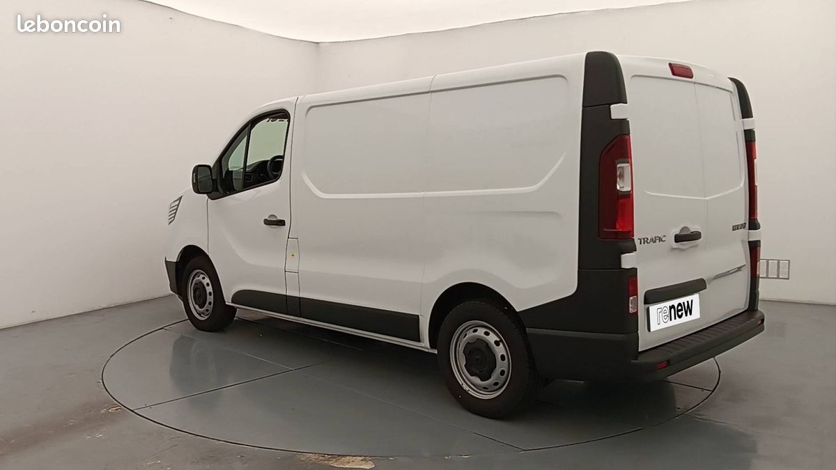 Renault trafic fgn l1h1 3000 kg blue dci 130 (image 7)