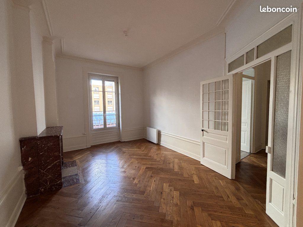 Appartement 4 pièces 85 m² · à Lyon · 85 m² · 1 329 €/mois