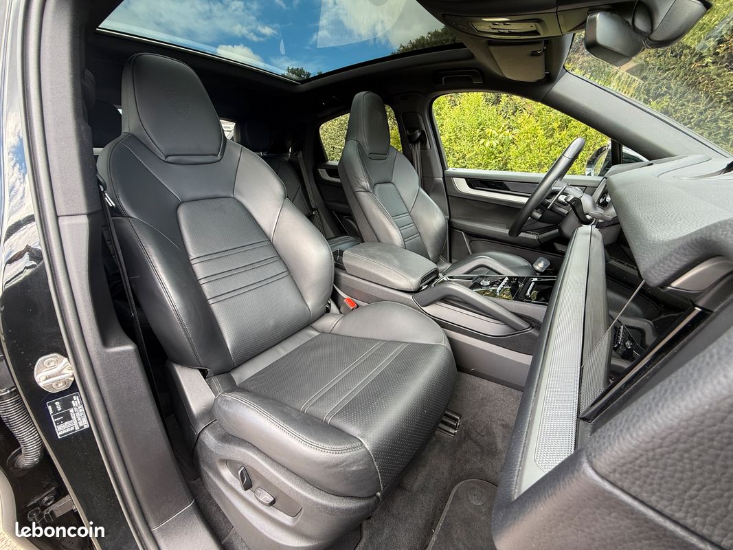 Porsche Cayenne coupé E-hybrid 3.0 V6 AWD 370 ch Tiptronic S TVA récupérable / Première main Français (image 9)