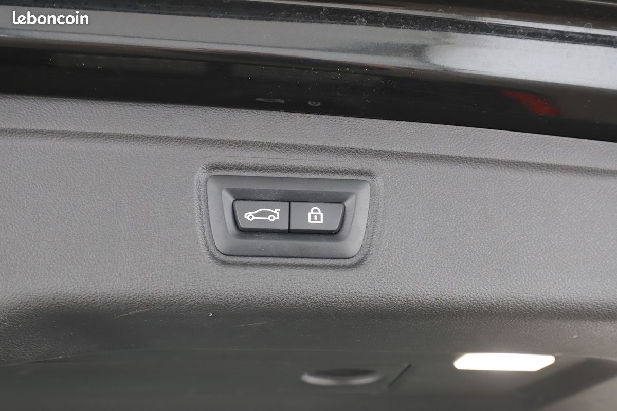 BMW Série 3 Touring 320d xDrive M Sport BVA8 190 ch (image 17)