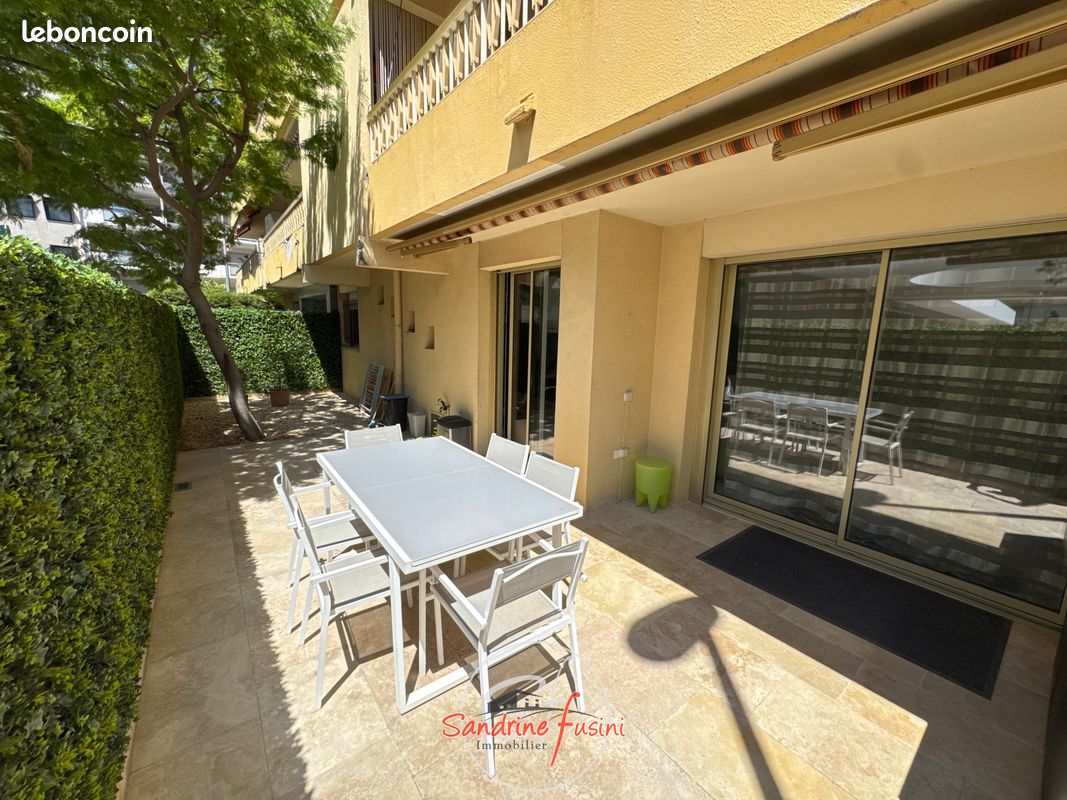 Appartement 3 pièces 73 m² · à Saint-Laurent-du-Var · 73 m² · 383 000 €