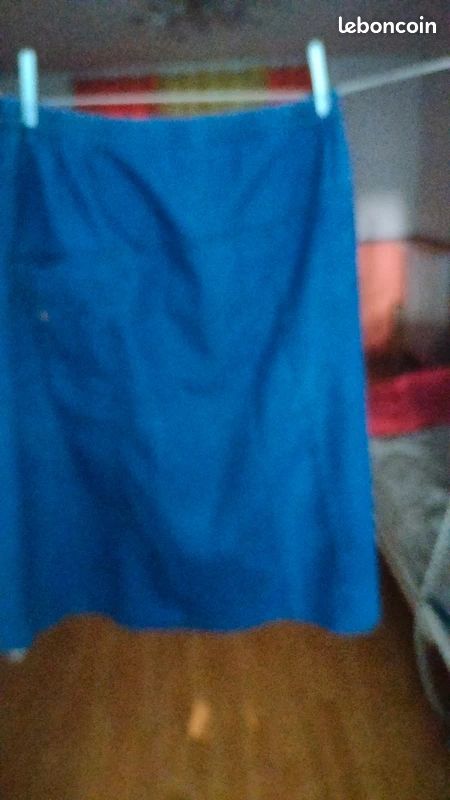 Vend jupe en jean taille 50 (image 3)