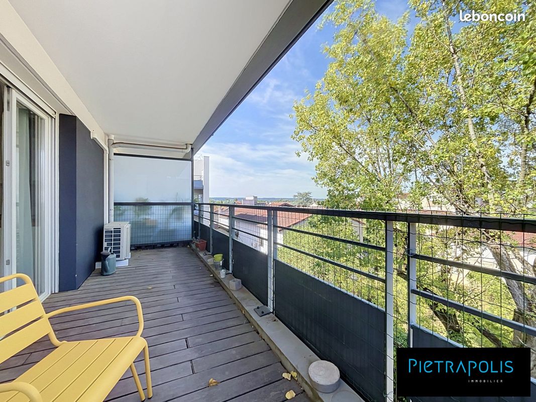 Appartement 3 pièces 57 m² · à Décines-Charpieu · 57 m² · 1 000 €