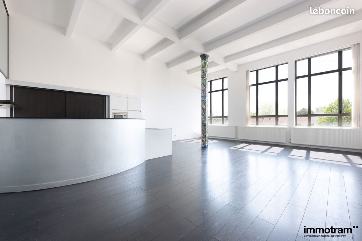 Appartement 4 pièces 137 m² · à Roubaix · 137 m² · 319 000 €