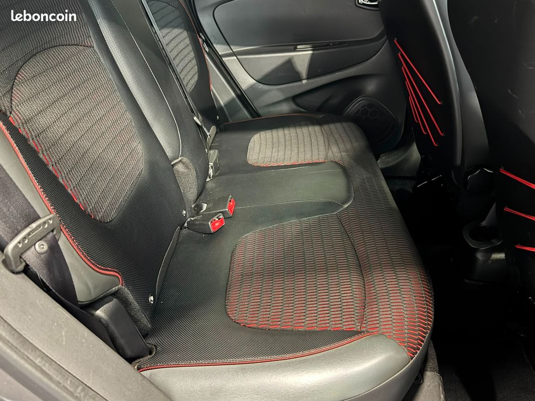RENAULT CAPTUR TCe 120 SL Helly Hansen EDC (image 18)