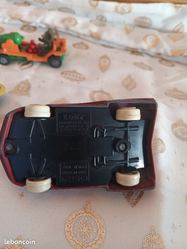 Lot danciennes voitures, Matchbox + Corgi Juniors Whizzwheels, vintage