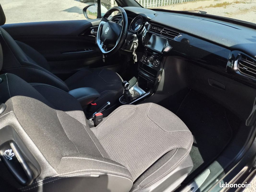 DS DS3 1.2 Essence 110cv So Chic 2016 (image 11)