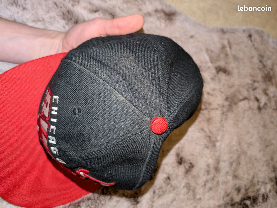 Casquette Day One Snap Bulls by Mitchell & Ness - 24,95