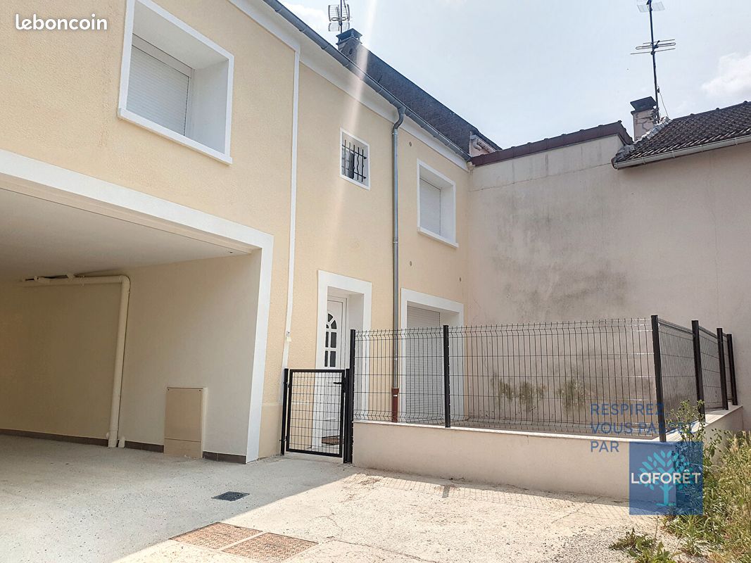 Appartement 2 pièces 53 m² · à Villebon-sur-Yvette · 53 m² · 970 €
