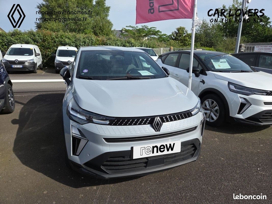 RENAULT Captur TCe 90 ch Techno (image 10)