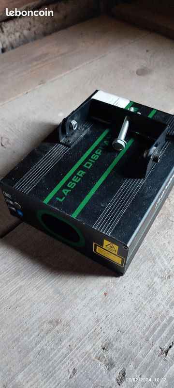 Laser 3D vert (image 2)