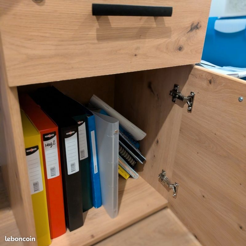 Bureau en bois avec rangements (image 3)