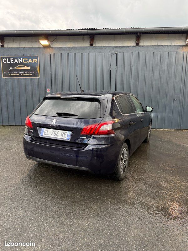 Peugeot 308 II phase 2 1.2 essence 110cv (image 3)