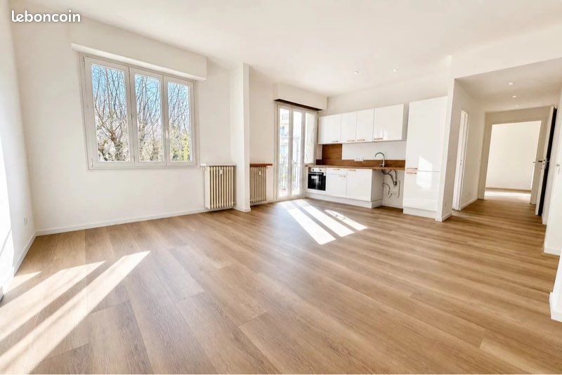 Appartement 3 pièces 60 m² · à Nice · 60 m² · 220 000 €